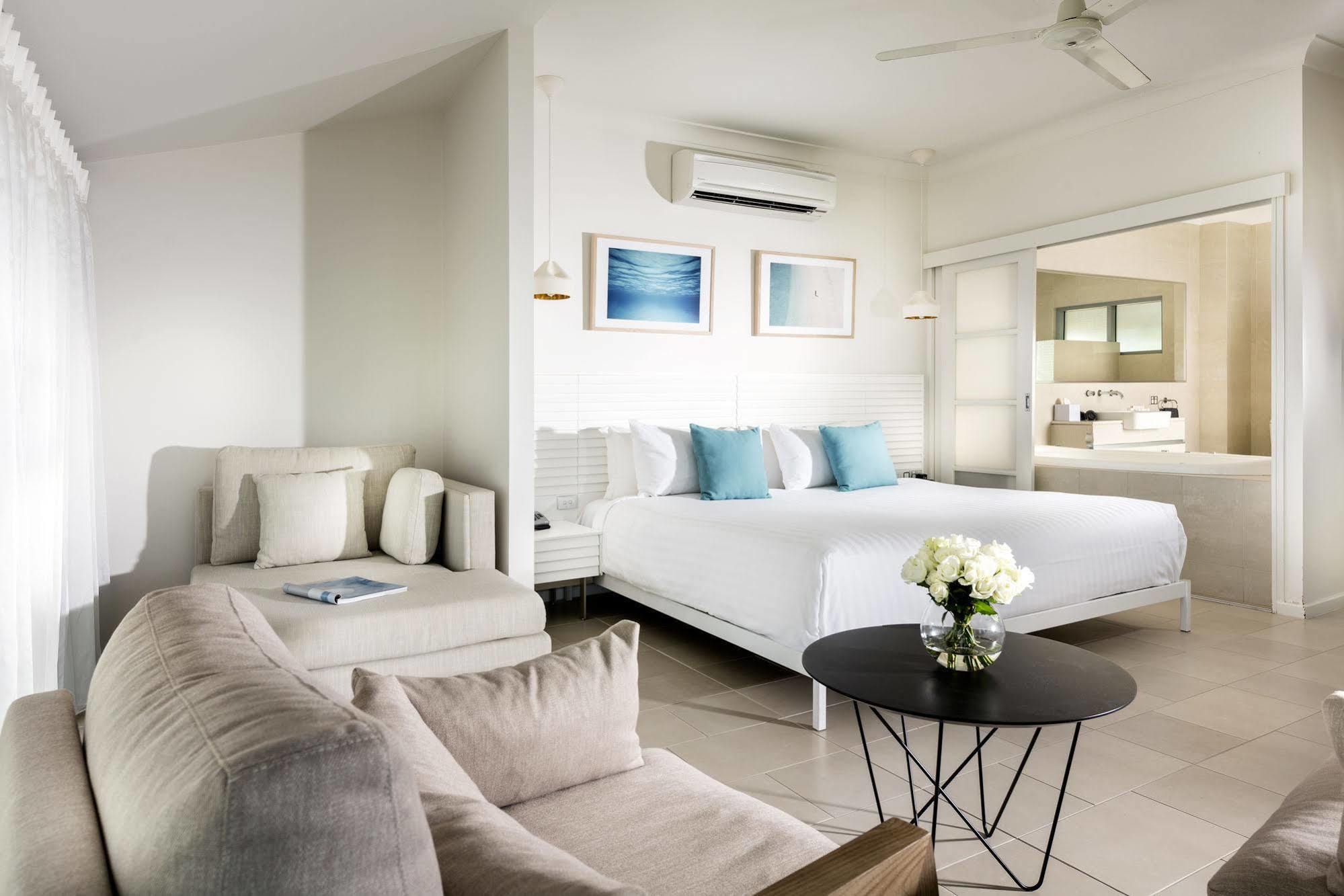 Mangrove Hotel Broome Esterno foto